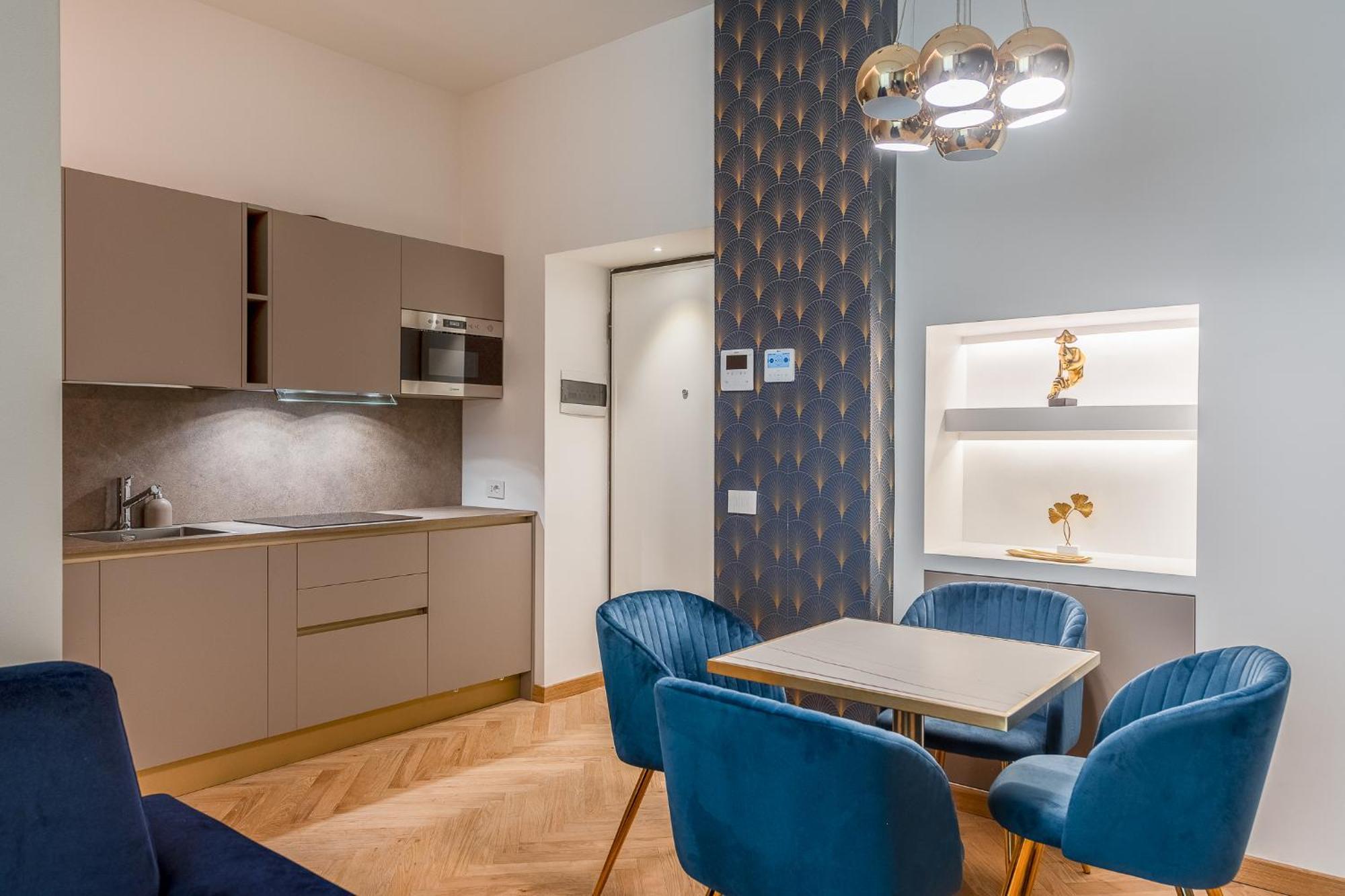 Luxury Apartment - Near Stazione Centrale 米兰 外观 照片