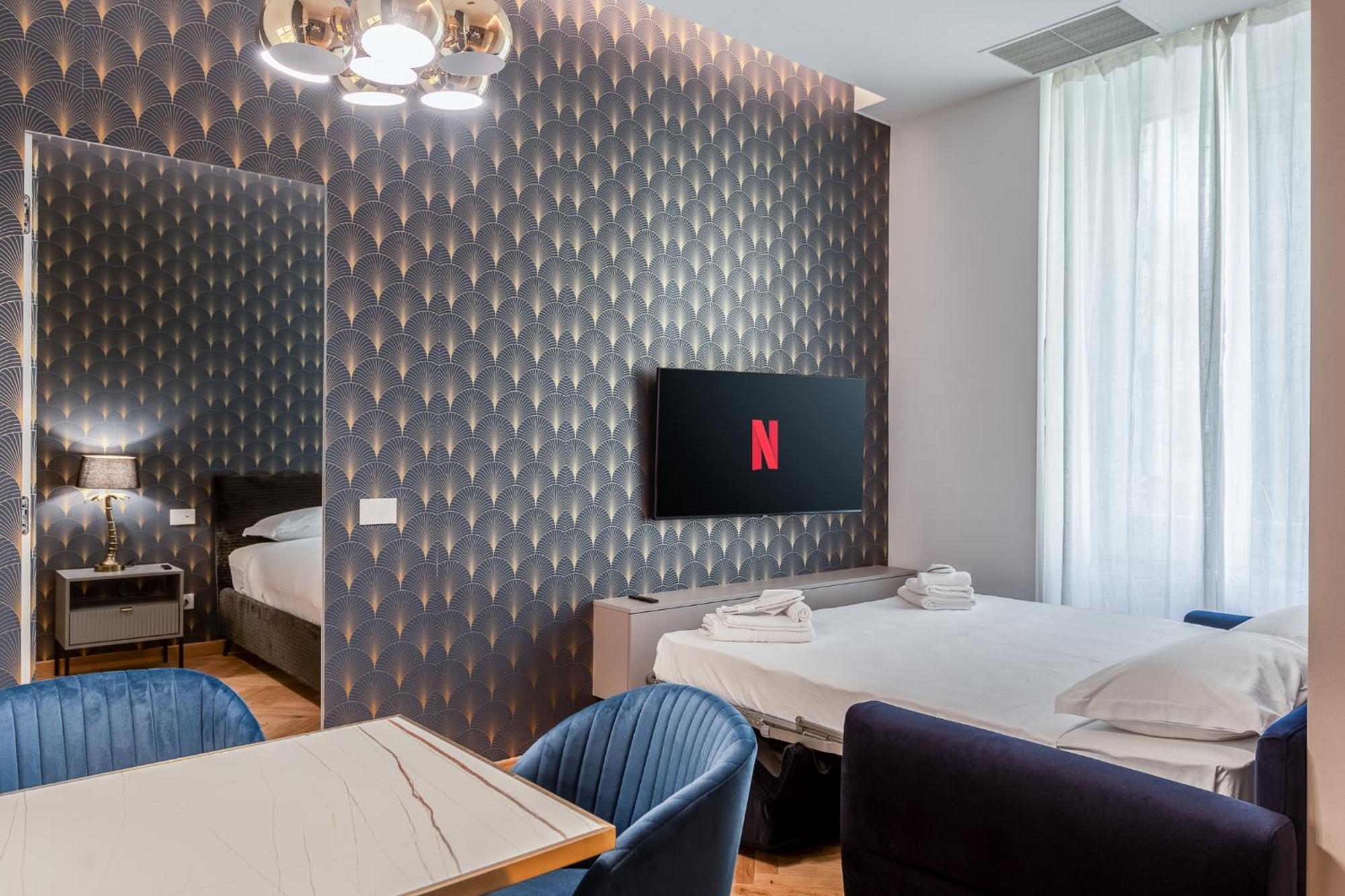 Luxury Apartment - Near Stazione Centrale 米兰 外观 照片